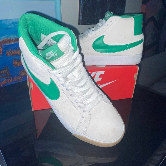 SOLD Pine Green Blazers - Picture 1 of 4